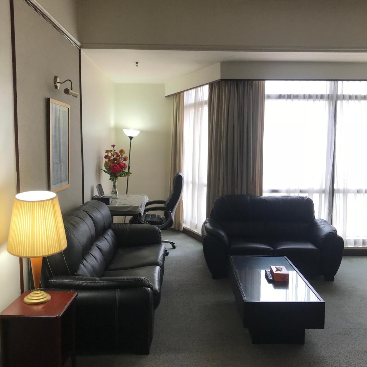 Times Square Residences Kuala Lumpur Bagian luar foto