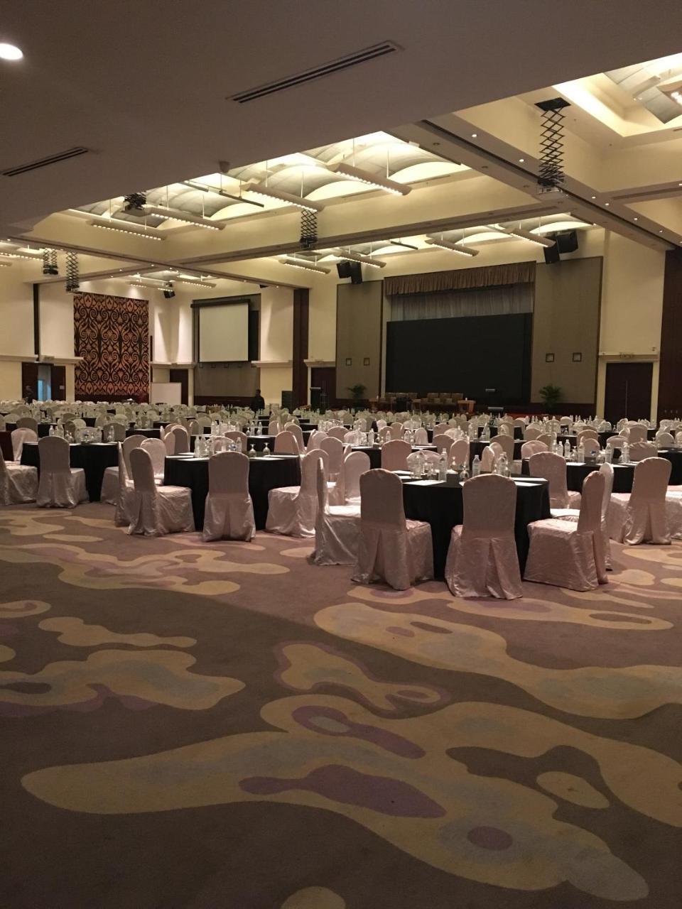 Times Square Residences Kuala Lumpur Bagian luar foto