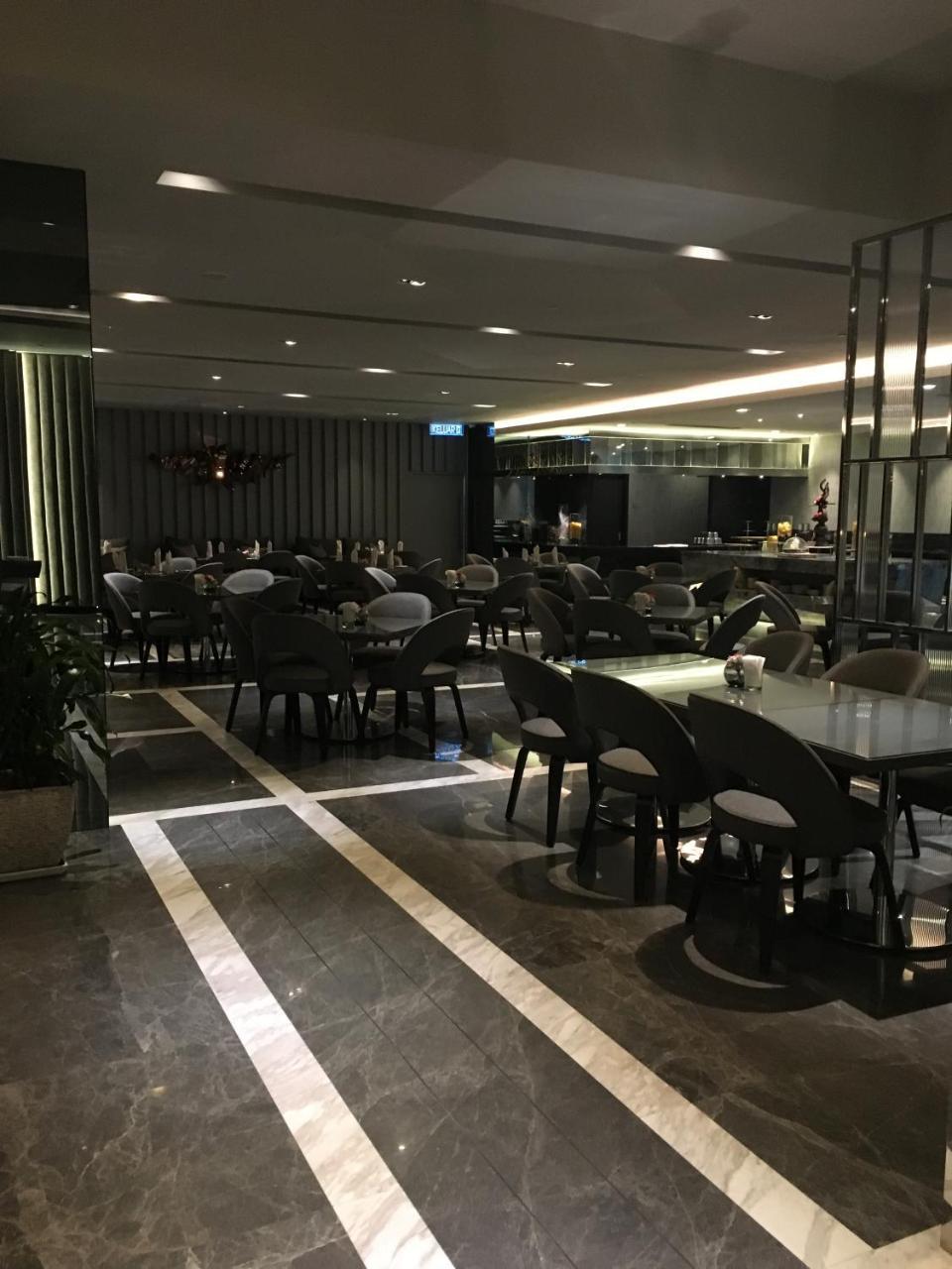 Times Square Residences Kuala Lumpur Bagian luar foto