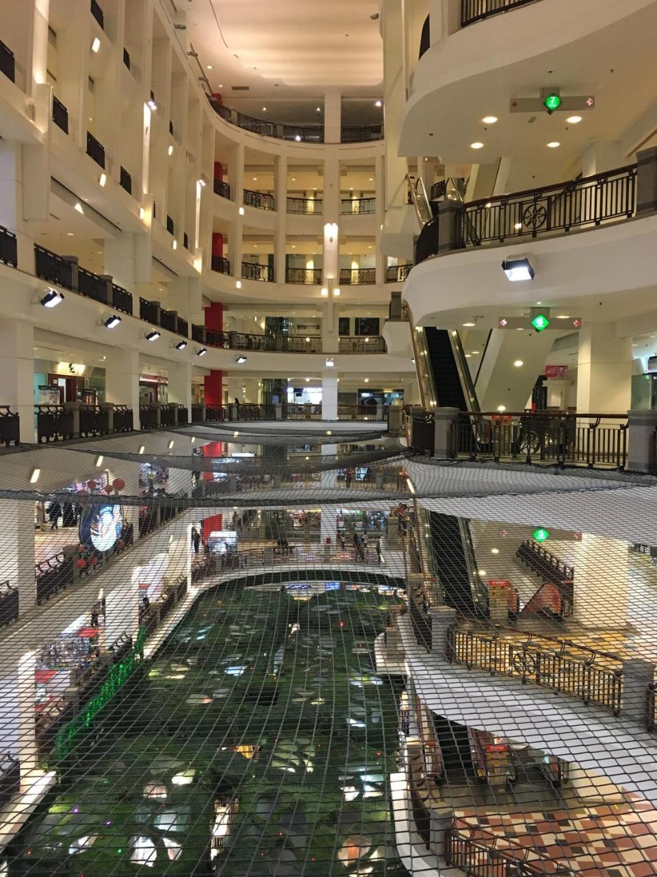 Times Square Residences Kuala Lumpur Bagian luar foto